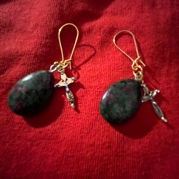 Hand Crafted Gold Crucifix Charm & Green Bloodstone Pierced Earrings Handmade - Picture 2 of 2